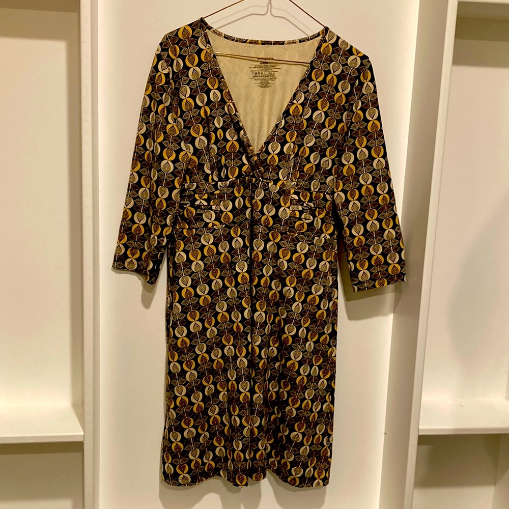 Patagonia Organic Cotton V-neck Leaf Design Dress L